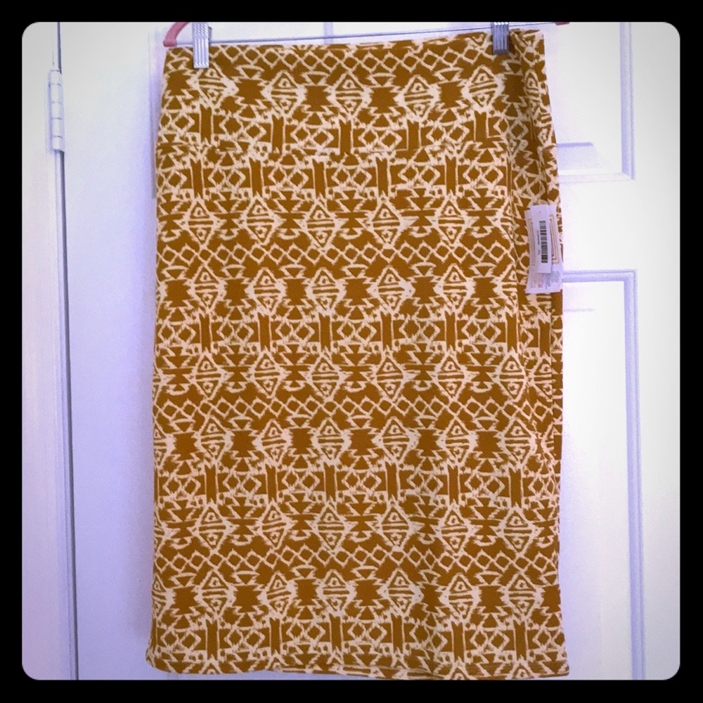 LuLaRoe Cassie Skirt